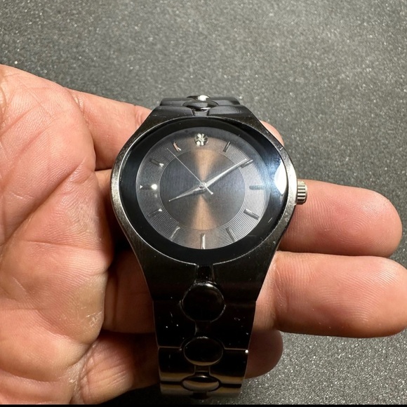 Mens quartz fashion watch round gun metal/black working with new battery - Picture 2 of 9